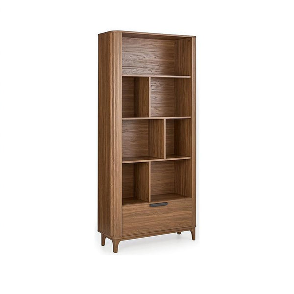 Carina Bookshelf