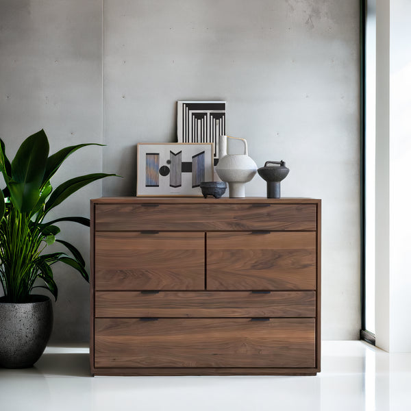 Cillian Chest of Drawer