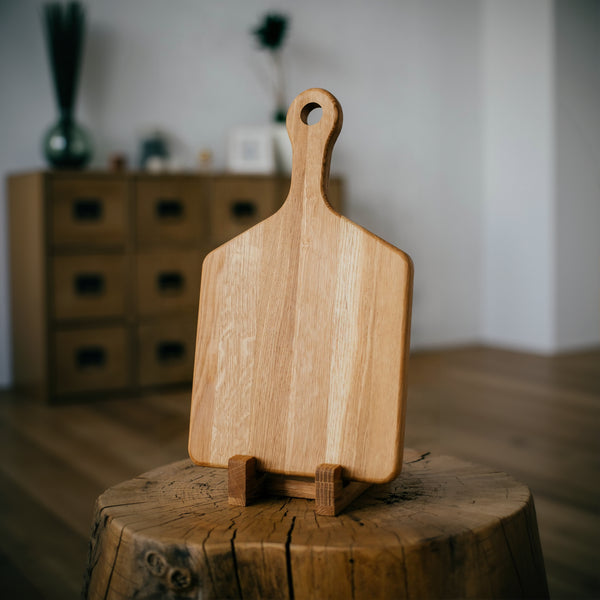 Ewan Cutting Board