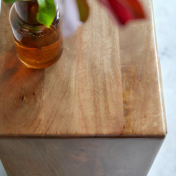 Henry Chest of Drawer