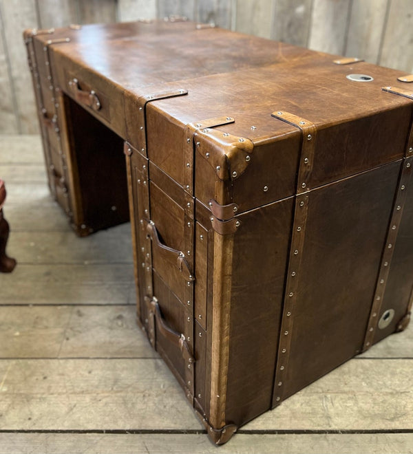Luxury Hand Dyed Colonial Style Leather Office Desk
