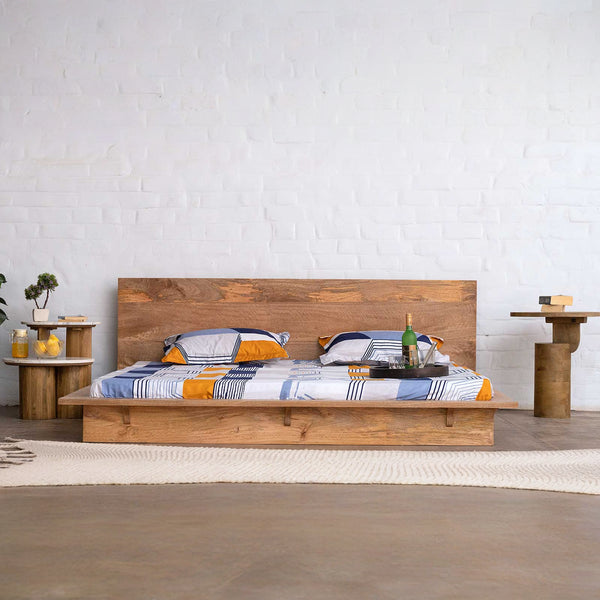 Issa Bed
