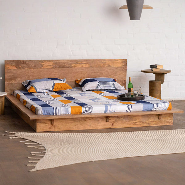 Issa Bed