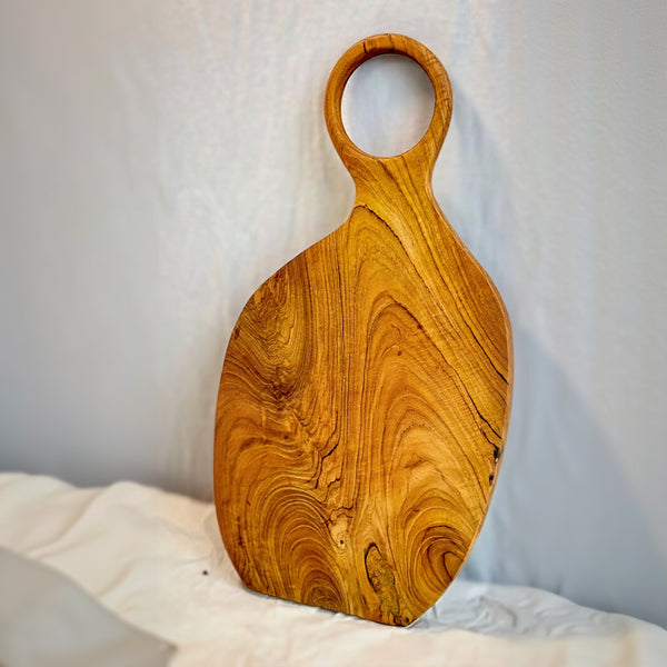 Ellya Cutting Board