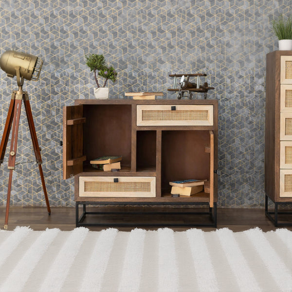 Eithne Cabinet