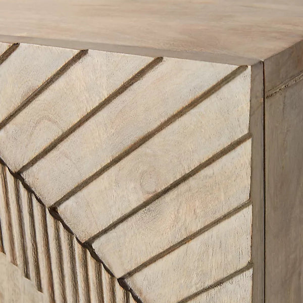 Sideboard 3
