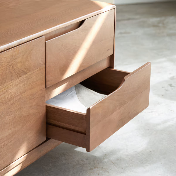 Mihai TV Unit